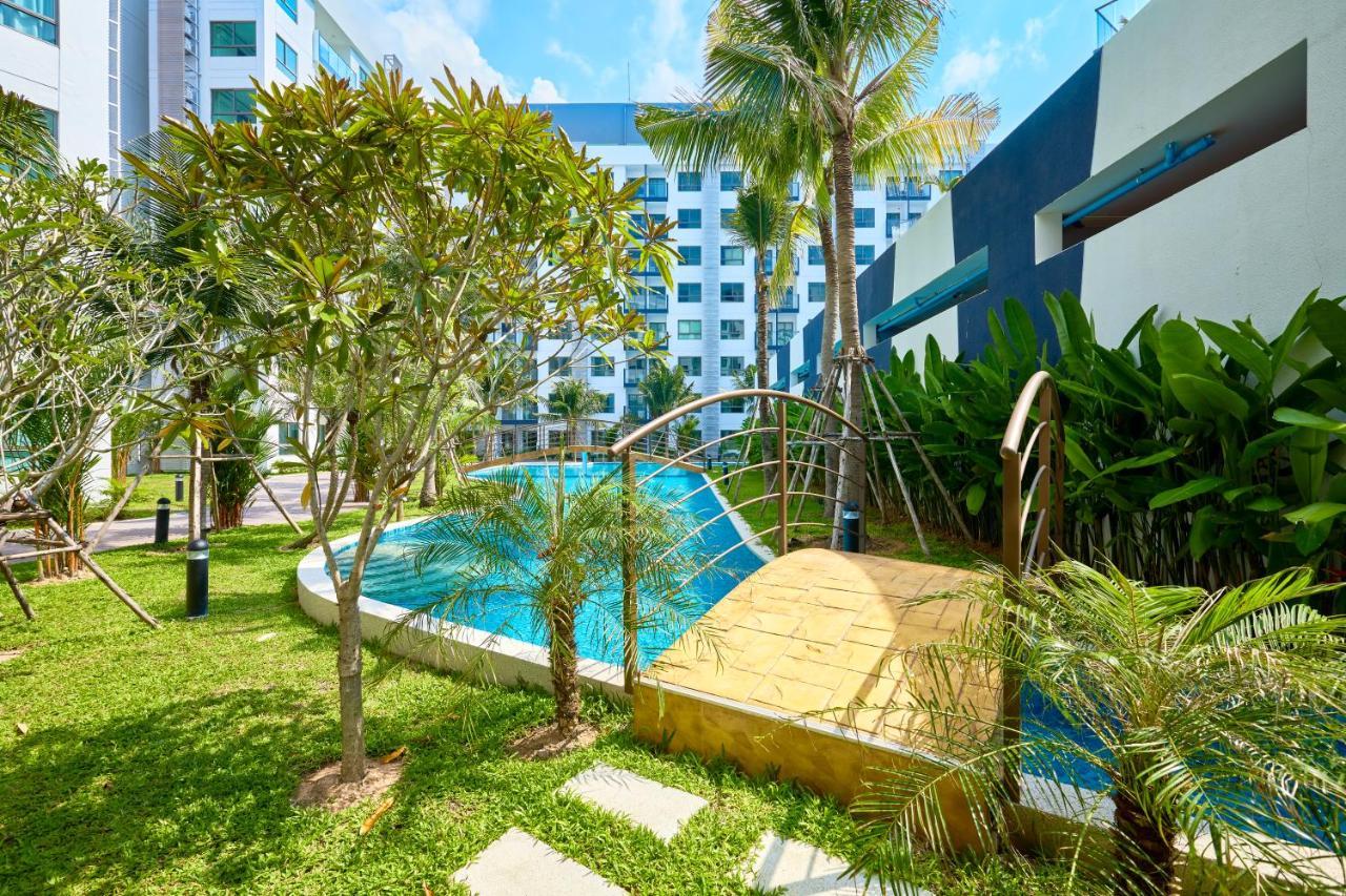 Arcadia Beach Resort Bytech Pattaya Bagian luar foto